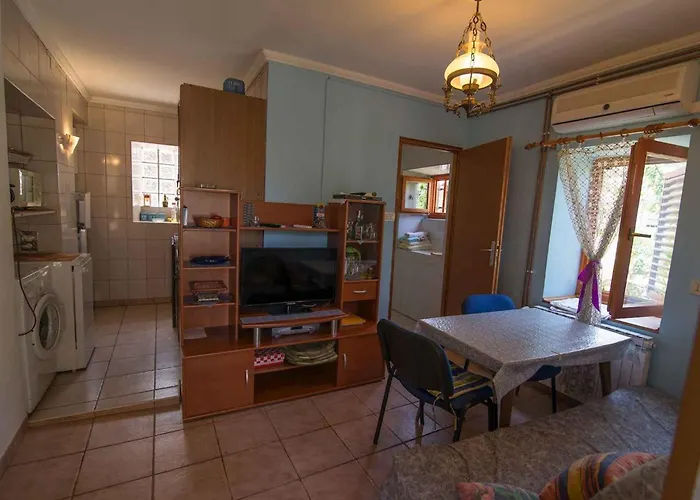In 14928 Veli Lošinj