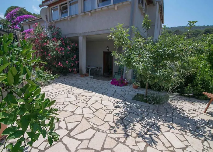 In 14928 Veli Lošinj