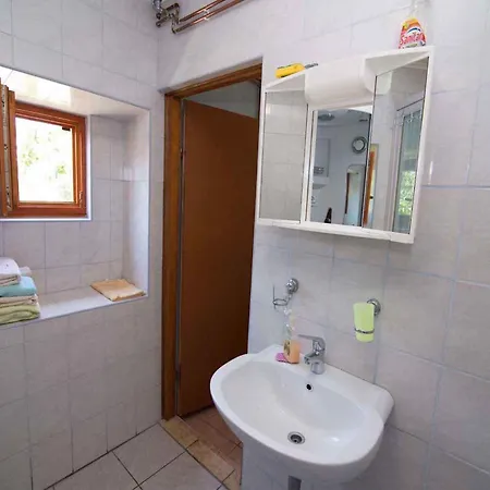 In 14928 Apartment *