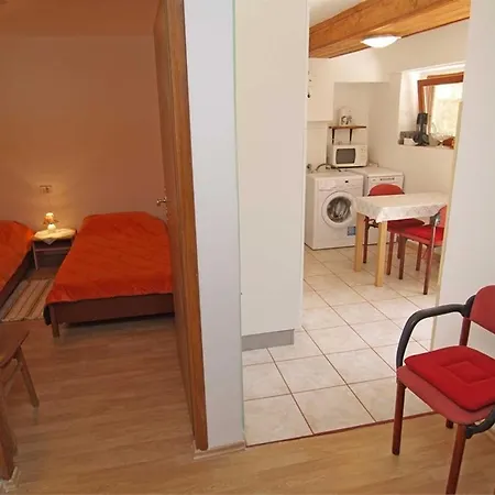 In 14928 * Veli Losinj