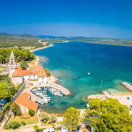 In 14928 Veli Lošinj